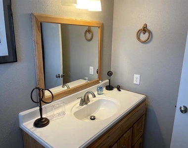 5631 Fawn Trail Lane - Photo Thumbnail 7