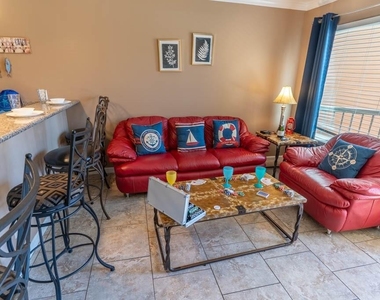 9520 Seawall Boulevard - Photo Thumbnail 6