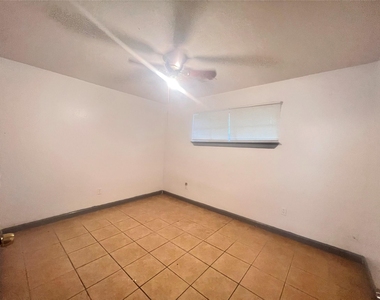 5602 Hirsch Road - Photo Thumbnail 1