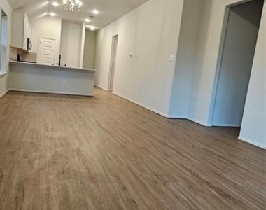 21258 Catalina Palm Drive - Photo Thumbnail 7