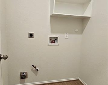 21258 Catalina Palm Drive - Photo Thumbnail 12