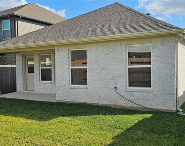 21258 Catalina Palm Drive - Photo Thumbnail 2