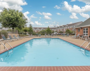 20 Frontier Ridge Ct - Photo Thumbnail 4