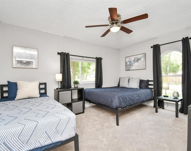 21722 Forest Glade Drive - Photo Thumbnail 19