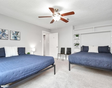 21722 Forest Glade Drive - Photo Thumbnail 15