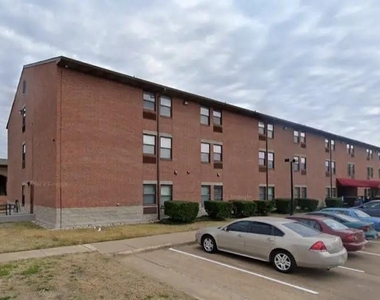 1413 Range Dr - Photo Thumbnail 4
