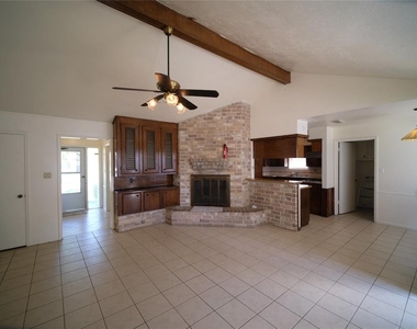 12526 Lima Drive - Photo Thumbnail 10