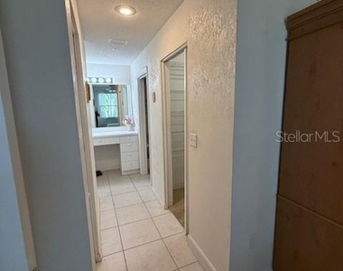 8755 Olde Hickory Avenue - Photo Thumbnail 17