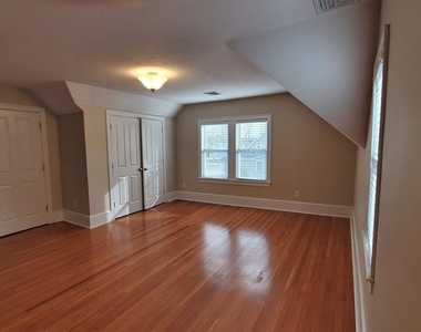 16 Hodges St - Photo Thumbnail 6