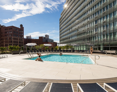 554 West 54th Street - Photo Thumbnail 6