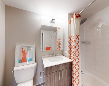 178-02 Hillside Avenue - Photo Thumbnail 9