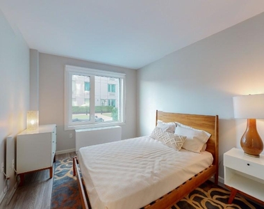 178-02 Hillside Avenue - Photo Thumbnail 8