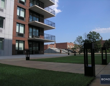 178-02 Hillside Avenue - Photo Thumbnail 10