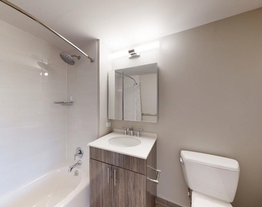 178-02 Hillside Avenue - Photo Thumbnail 6