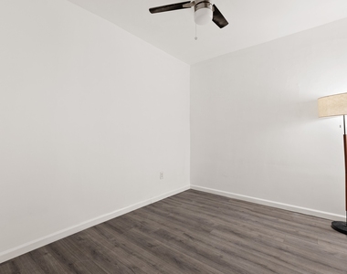207 W 136th Street - Photo Thumbnail 6