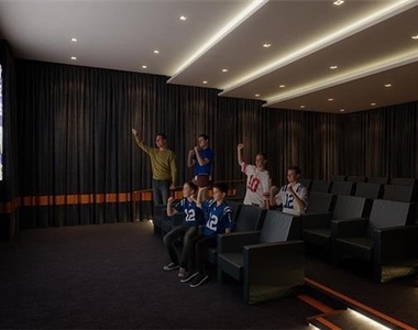 50 Riverside Boulevard - Photo Thumbnail 24
