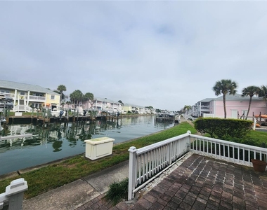 5215 Coquina Key Drive Se - Photo Thumbnail 22