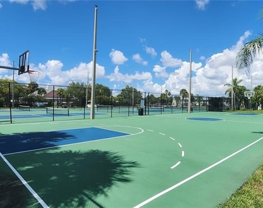 5215 Coquina Key Drive Se - Photo Thumbnail 33