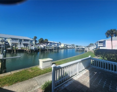 5215 Coquina Key Drive Se - Photo Thumbnail 21