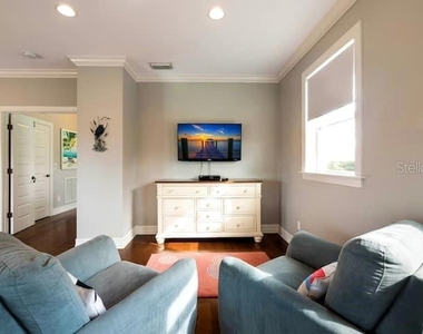 4808 Gulf Drive - Photo Thumbnail 10