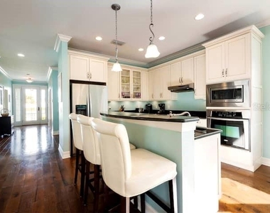 4808 Gulf Drive - Photo Thumbnail 7