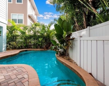 4808 Gulf Drive - Photo Thumbnail 29