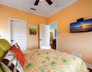 4808 Gulf Drive - Photo Thumbnail 16