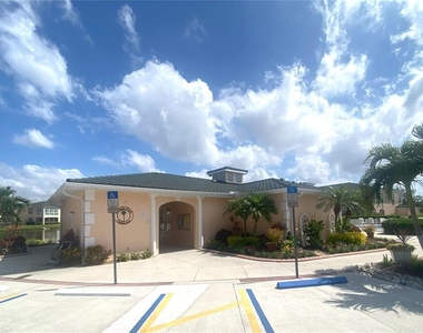 801 Gondola Park Drive - Photo Thumbnail 22