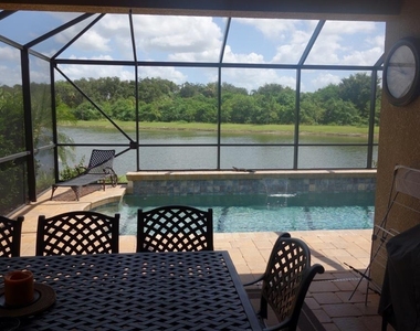 339 River Enclave Court - Photo Thumbnail 14