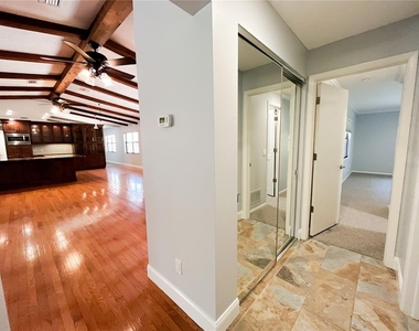 3502 Sunbeam Drive - Photo Thumbnail 10