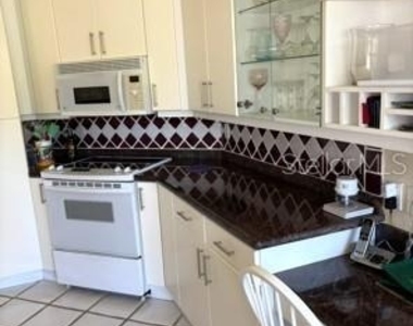 8974 Grey Oaks Avenue - Photo Thumbnail 2