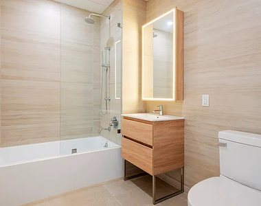 99 Fleet Place - Photo Thumbnail 8