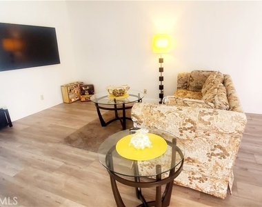 2220 S Calle Palo Fierro - Photo Thumbnail 24