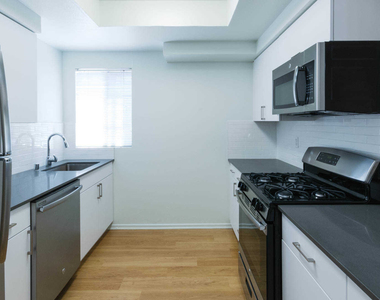 23516 W. Magic Mountain Pkwy. - Photo Thumbnail 43