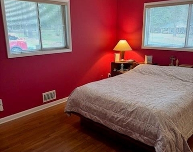 2183 Aldah Drive - Photo Thumbnail 6