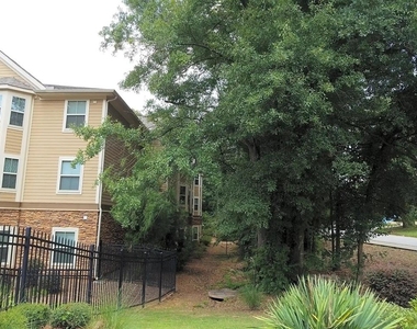 4695 Redan Rd - Photo Thumbnail 7