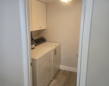 5153 Isla Key Boulevard S - Photo Thumbnail 9