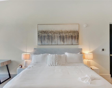 6000 Rio Mar Boulevard - Photo Thumbnail 12
