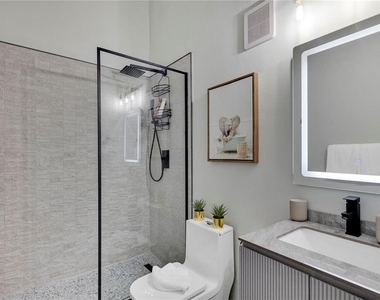 6000 Rio Mar Boulevard - Photo Thumbnail 17