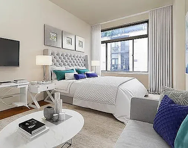 220 East 24th Street - Photo Thumbnail 1