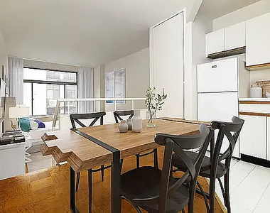 220 East 24th Street - Photo Thumbnail 0