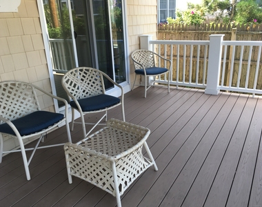 989 Fairfield Beach Road - Photo Thumbnail 1