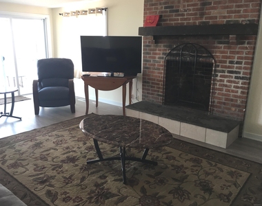 989 Fairfield Beach Road - Photo Thumbnail 14