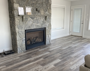 1019 Fairfield Beach Road - Photo Thumbnail 7