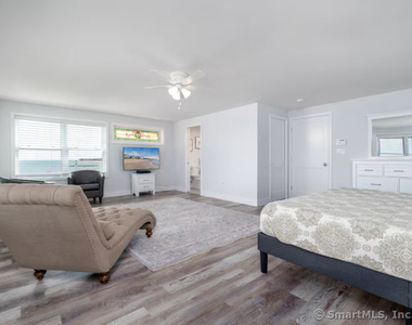 1019 Fairfield Beach Road - Photo Thumbnail 5