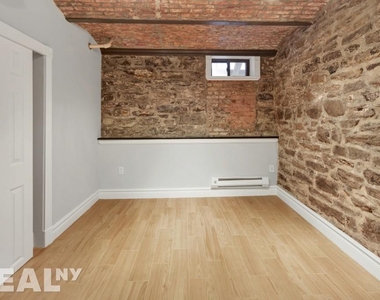 246 Mott St. - Photo Thumbnail 3