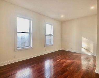 172nd Street,  Ft Washington Avenue - Photo Thumbnail 6