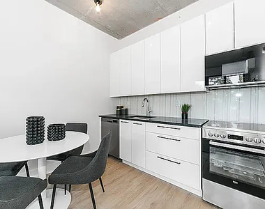 815 Flatbush Avenue - Photo Thumbnail 13