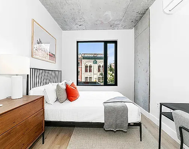 815 Flatbush Avenue - Photo Thumbnail 9