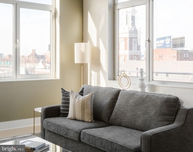 313 Race Street - Photo Thumbnail 2